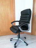 Executive Office Chair Swivel Chair with Padded armrests Black