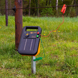Solar Powered Electric Fence ...S20 ..S40 .. S100 ...S200 ...S400....   Energiser/Charger + Battery (6V)